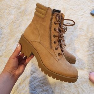 Walmart Scoop Boots